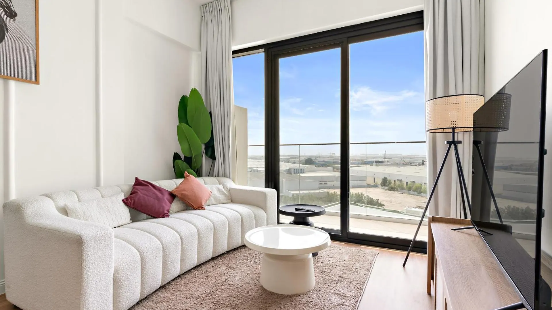 1Br With Balcony Near Metro Station Apartment Dubai United Arab Emirates